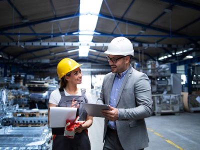 imgi_3_manager-supervisor-worker-discussing-about-production-results-new-strategy-factory-industrial-hall_342744-112